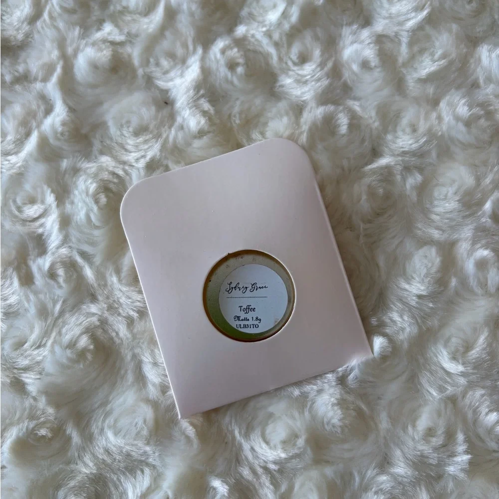 💰5/$25💰 New Sydney Grace Toffee Matte Eyeshadow